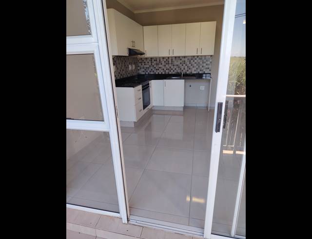 2 BEDROOM APARTMENT TO LET IN MANOR ESTATES
